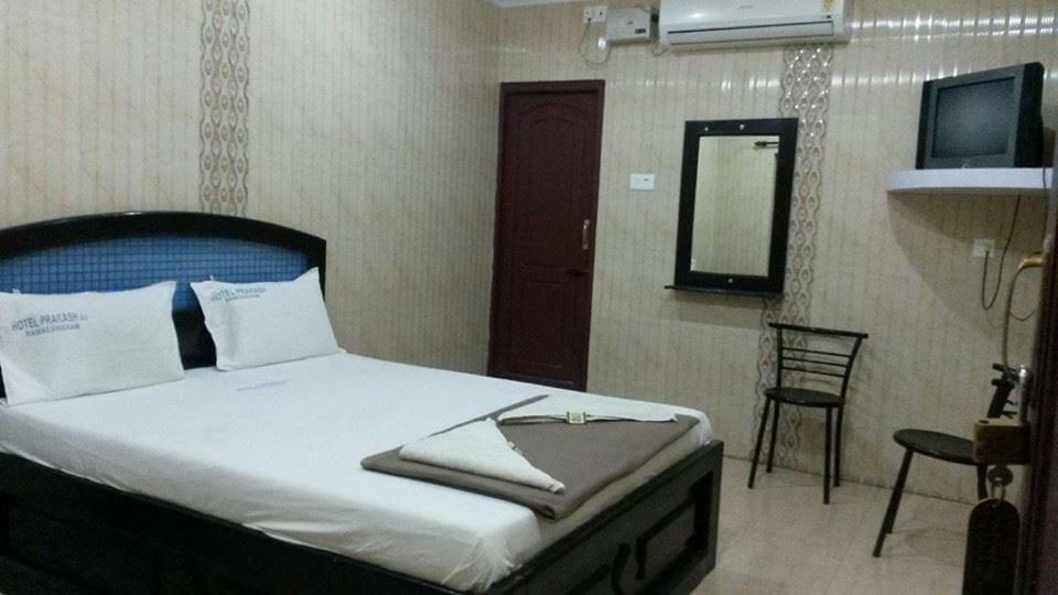 Hotel Prakash Rāmeswaram Extérieur photo